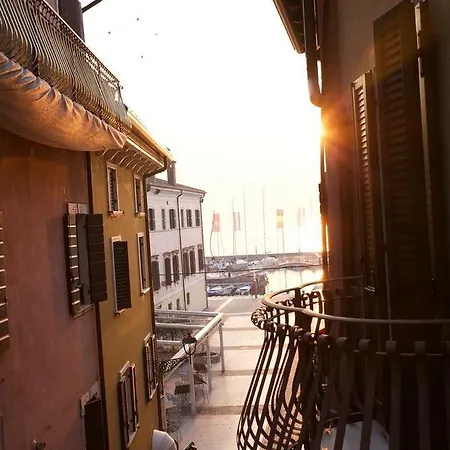 La Grotta Apartment